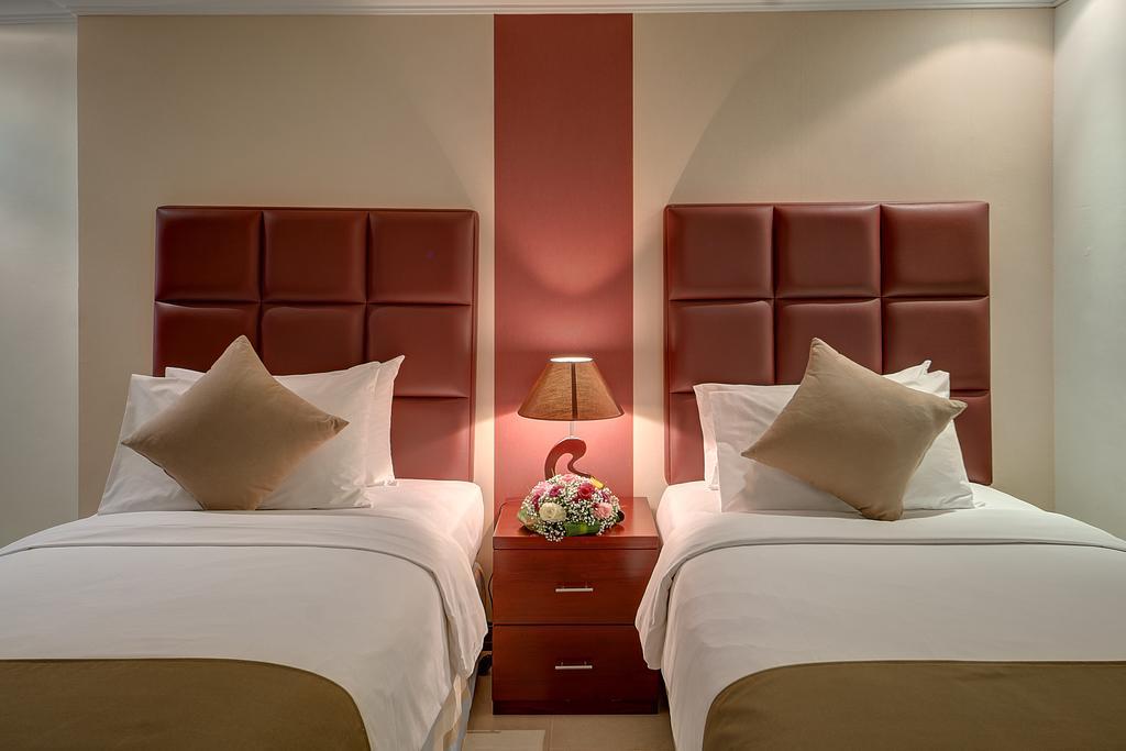 Ewan Ajman Suites Hotel Exterior foto
