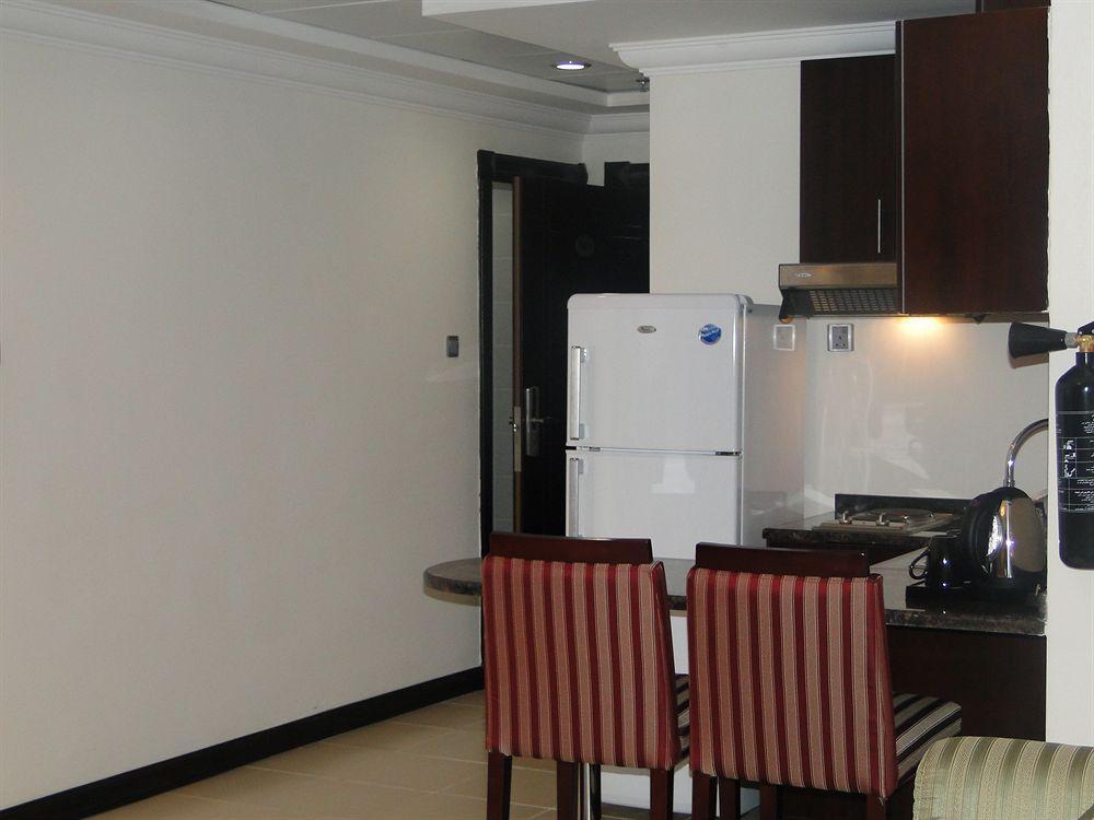 Ewan Ajman Suites Hotel Exterior foto