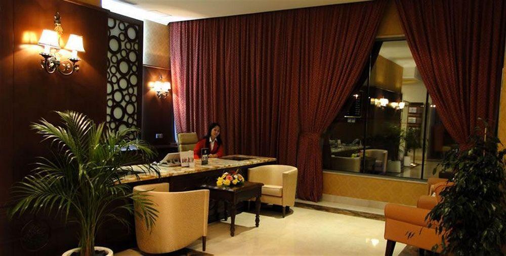 Ewan Ajman Suites Hotel Exterior foto