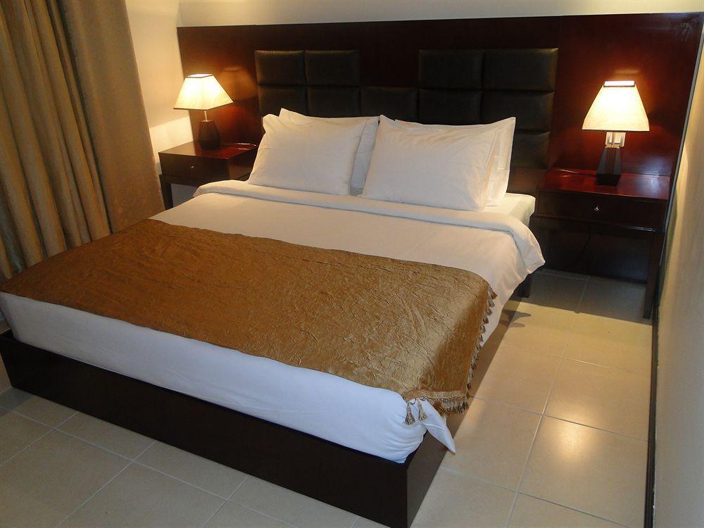 Ewan Ajman Suites Hotel Exterior foto