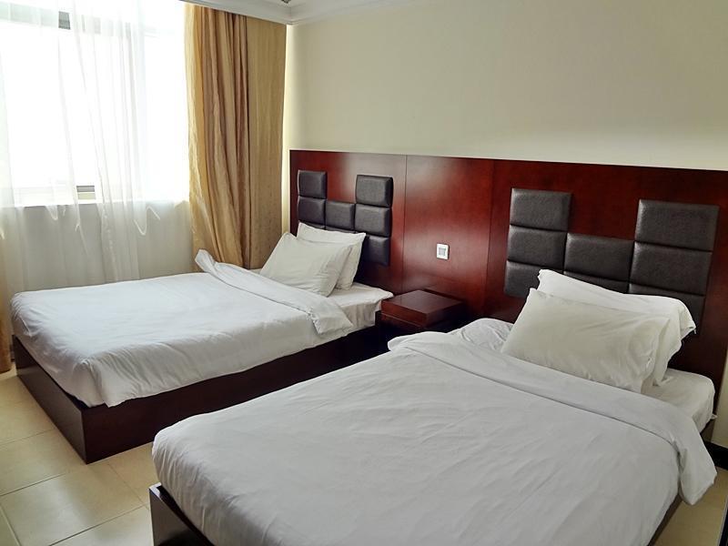 Ewan Ajman Suites Hotel Exterior foto